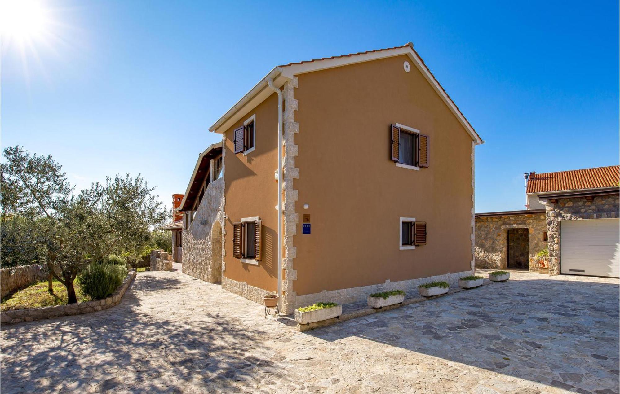 Gorgeous Home In Zgaljici With Sauna Exterior photo